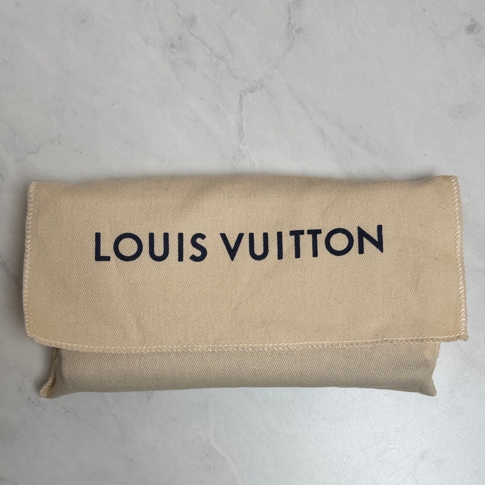 Louis Vuitton Red Zippy Wallet Women’s - Picture 6 of 8